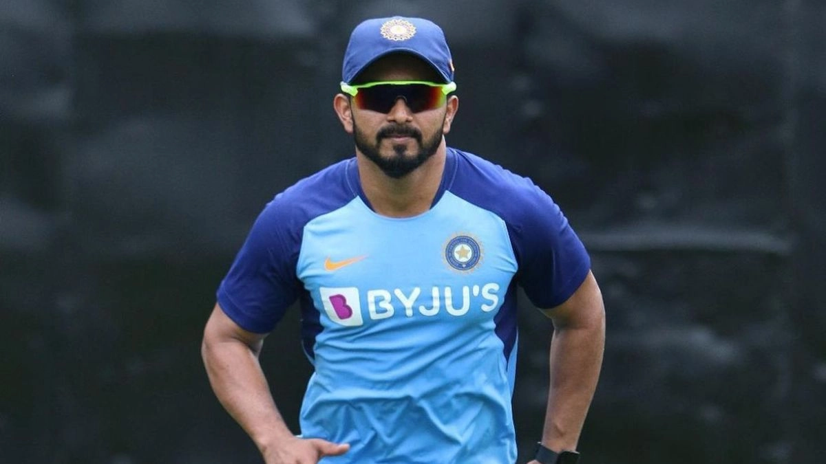kedar-jadhav-announces-retirement-from-all-forms-of-cricket-shares-ms-dhonilike-special-post