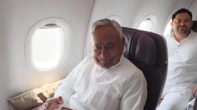 nitish-kumar-and-tejashwi-yadav-on-same-flight-to-delhi-as-nda-india-bloc-huddle-to-form-govt-lok-sabha-election-2024