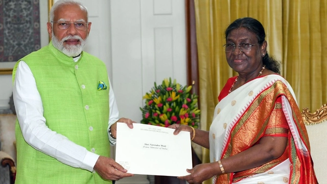 pm-resigns-lok-sabha-election-2024-result-india-bloc-nda-bjp-narendra-modi-rahul-gandhi-akhilesh-yadav-droupadi-murmu