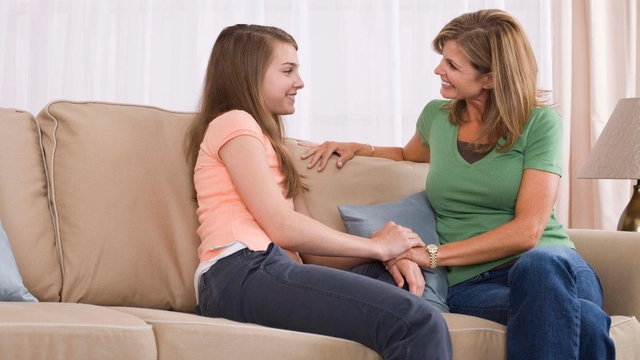 5-important-teachings-to-provide-your-teenage-daughter-for-leading-a-better-life