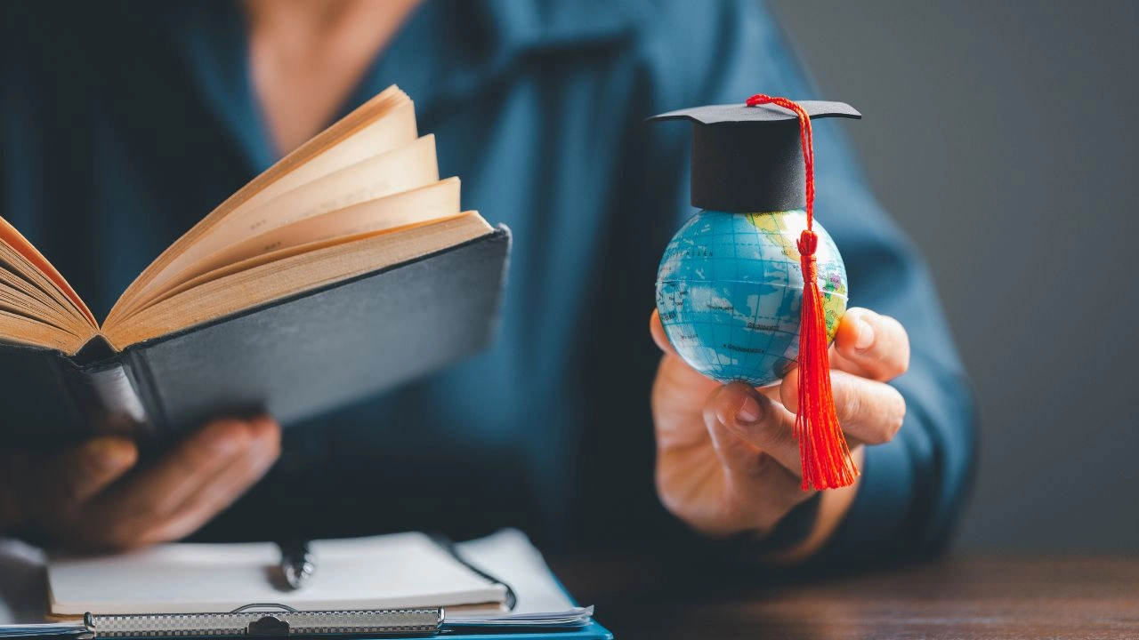 how-to-excel-in-toefl-ielts-sat-and-other-international-entrance-exams-check-5-strategies