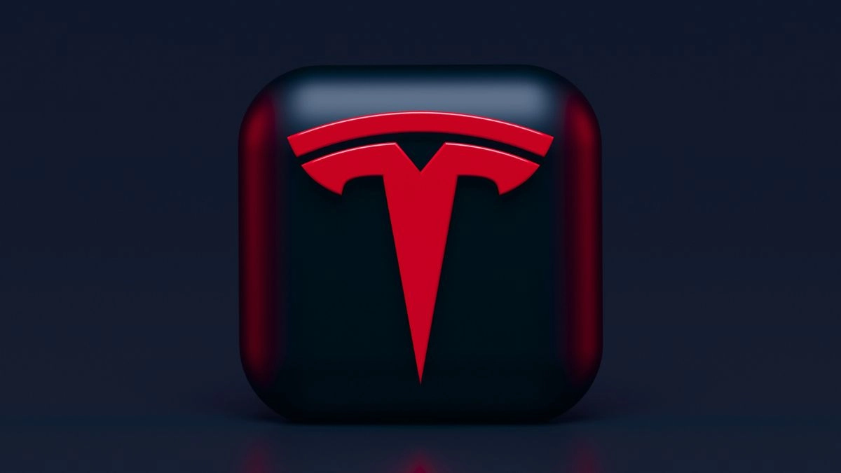elon-musk-thanks-ashok-elluswamy-indian-origin-man-who-was-first-to-join-autopilot-ai-at-tesla-auto-news