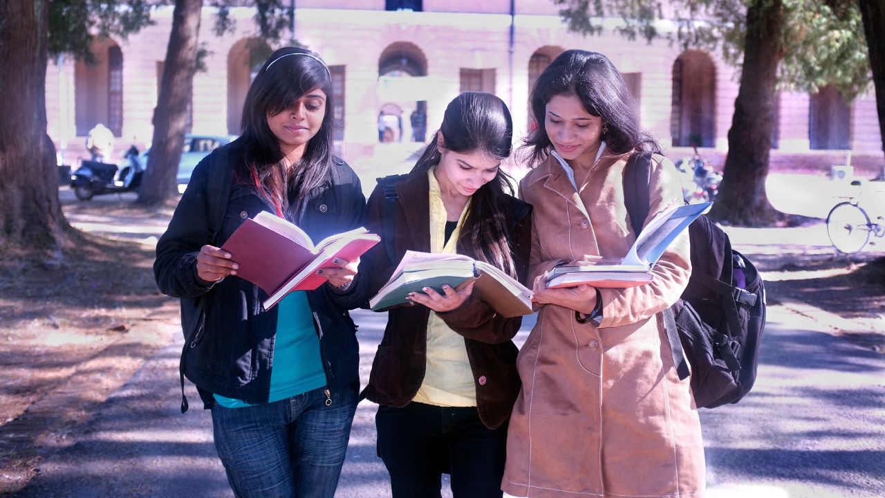 Indian Universities To Offer Admissions Twice A Year From 2024-25
