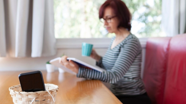 how-to-do-digital-detox-follow-these-habits-to-take-break-from-gadgets