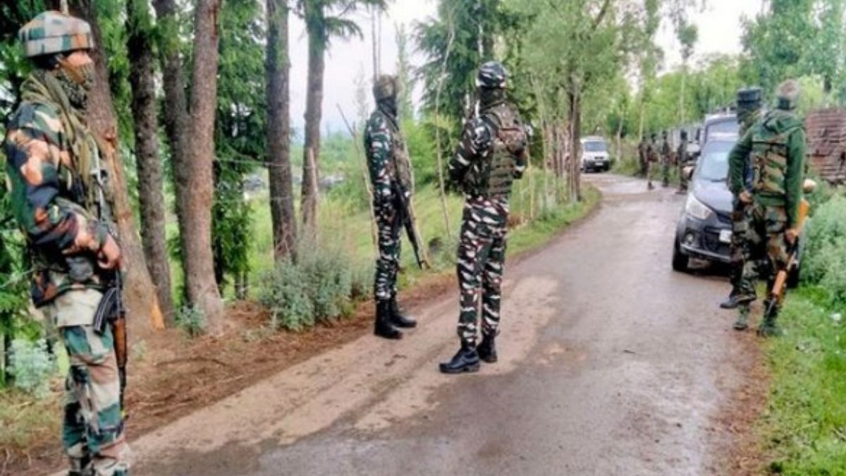 Chhattisgarh: Encounter Breaks Out In Narayanpur, Eight Naxalites, One ...