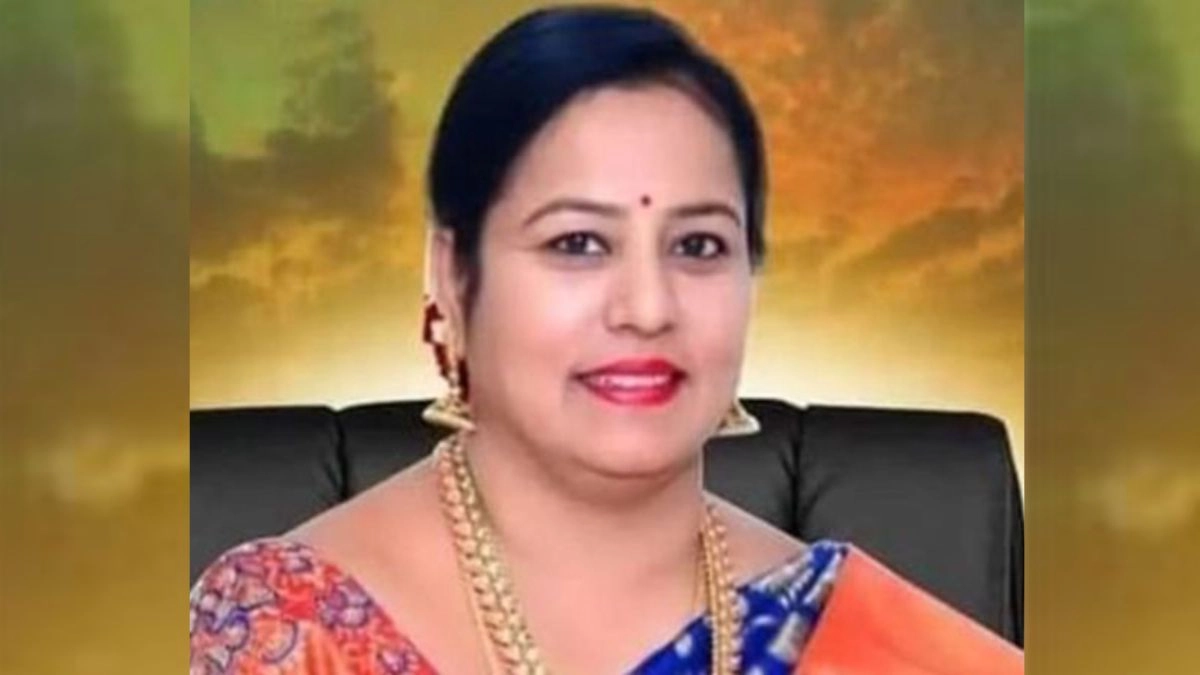 karnataka-sex-videos-case-hc-grants-anticipatory-bail-to-prajawal-revannas-mother-bhavani-in-kidnapping-case