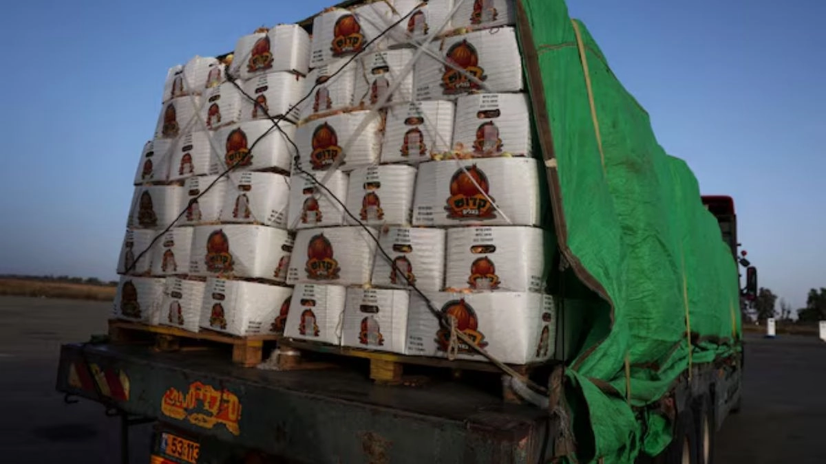 gaza-war-un-aid-supplies-are-turning-into-targets-as-rising-tobacco-prices-fuel-cigarette-smuggling