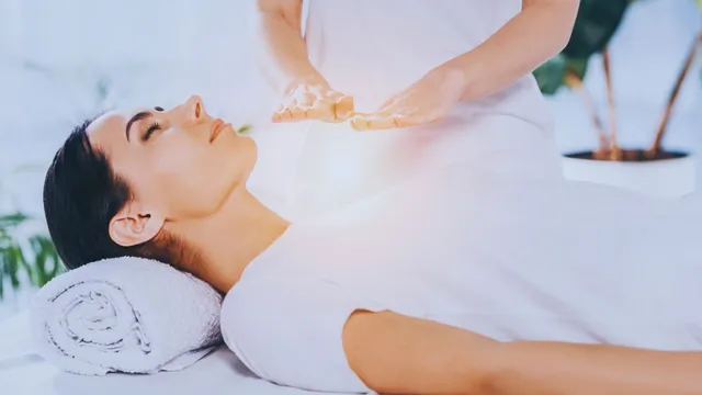 what-is-reiki-healing-know-significance-of-this-energy-healing-spiritual-therapy