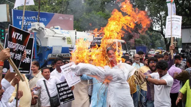 neet-paper-leak-neet-high-level-committee-nta-ugc-net-paper-leak-education-ministry-dharmendra-pradhan-paper-leak-protests