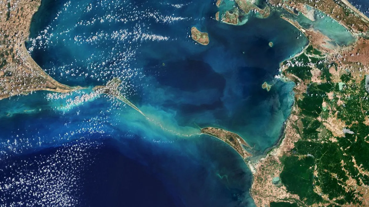 Ram Setu From Space: European Space Agency Shares Breathtaking ...