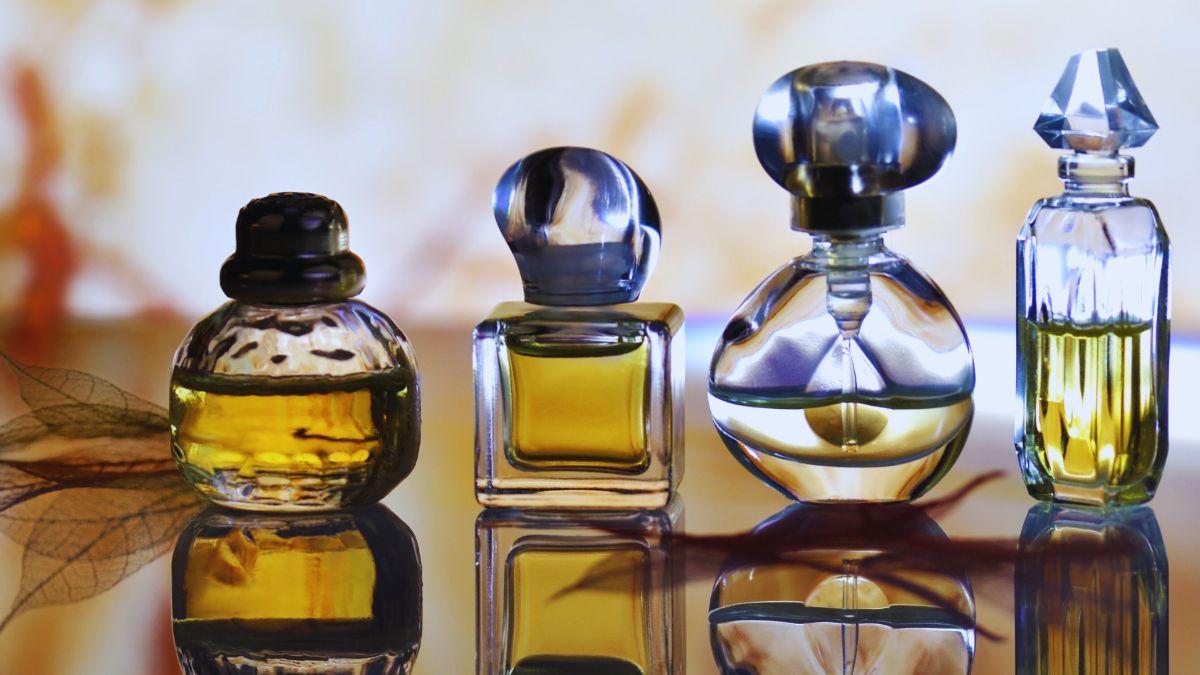 Lucky Perfume For 12 Zodiac Signs That Suit Their Personality