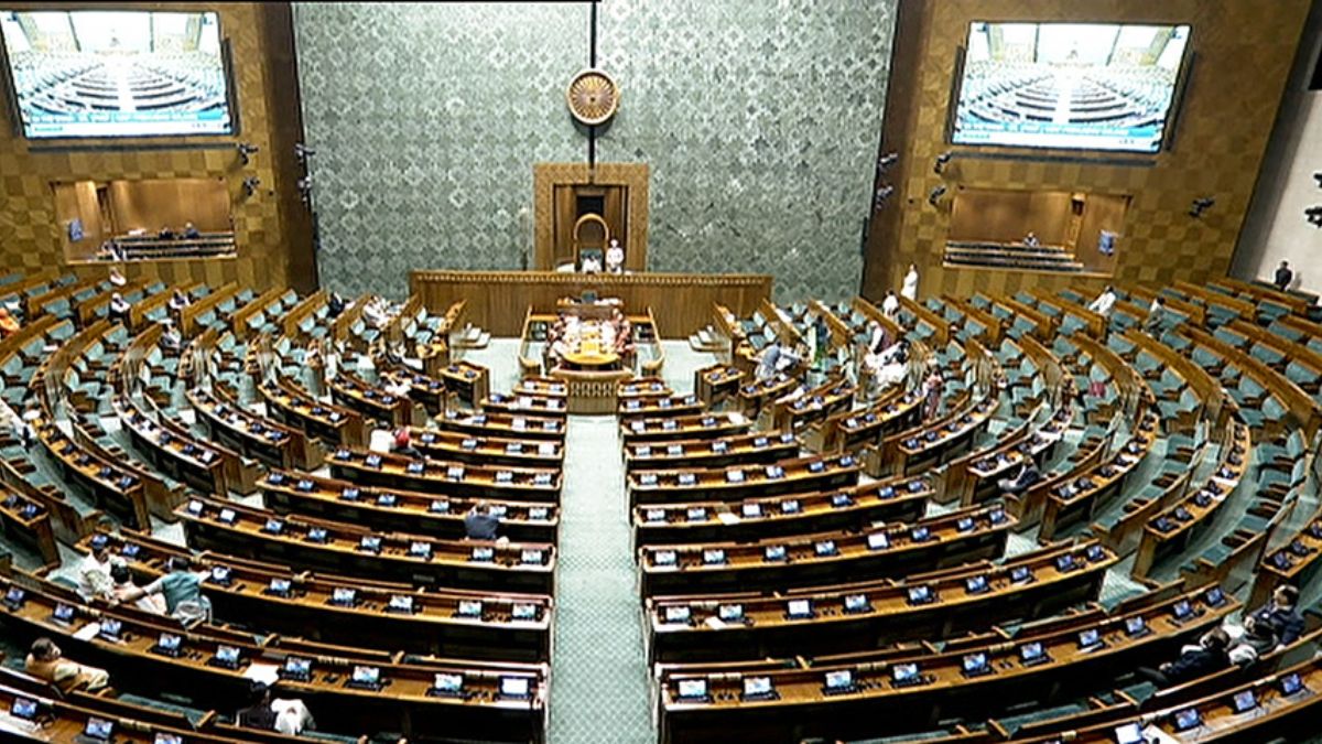 neet-row-opposition-to-move-adjournment-motion-in-parliament-on-friday-june-28-neet-ug-paper-leak-updates