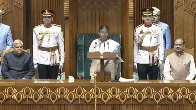 president-droupadi-murmu-parliament-address-1975-emergency-remarks-lok-sabha-session-bjp-congress-latest-news