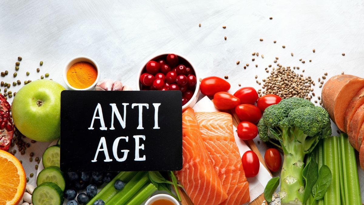 Best Anti-Ageing Foods: Incorporate These 5 Superfoods In Your Diet For A Youthful Glow