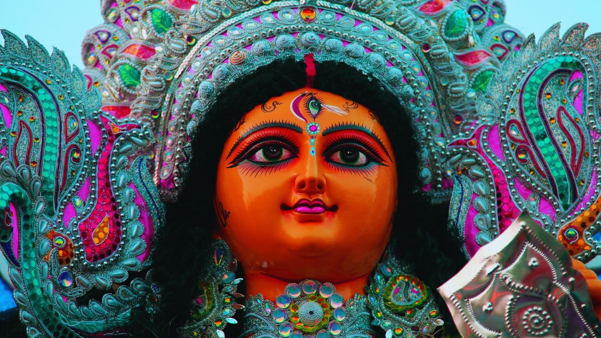 32 Names Of Goddess Durga With Meanings; Check Dwatrinsha Namavali Of Maa Durga