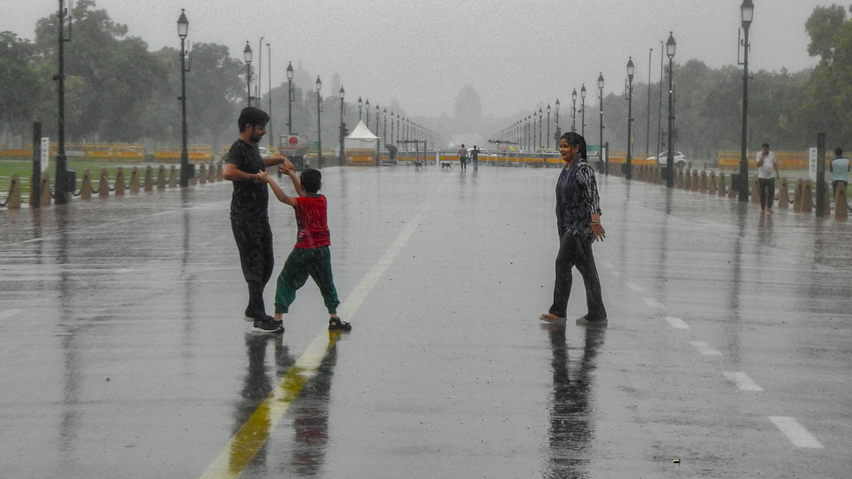 Delhi Rain Fresh Spell Of Rain Lashes National Capital Imd Predicts