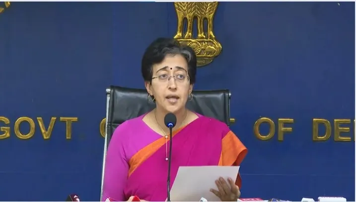 find-short-and-long-term-solutions-to-address-drain-overflow-issue-in-central-delhi-atishi-directs-officials