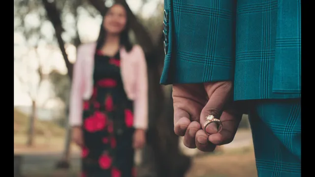 boy-math-gone-wrong-man-kidnapping-proposal-leaves-woman-shocked-internet-wants-him-to-stop-dating-viral-video