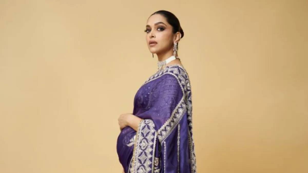 deepika-padukone-looks-stunning-as-she-flaunts-her-baby-bump-at-anant-ambani-radhika-merchants-sangeet