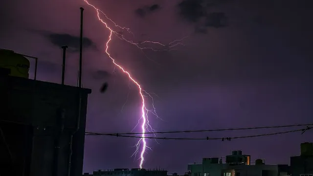 uttar-pradesh-weather-update-lightning-strikes-claim-52-lives-monsoon-with-heavy-rain-to-intensify-in-40-districts-from-today