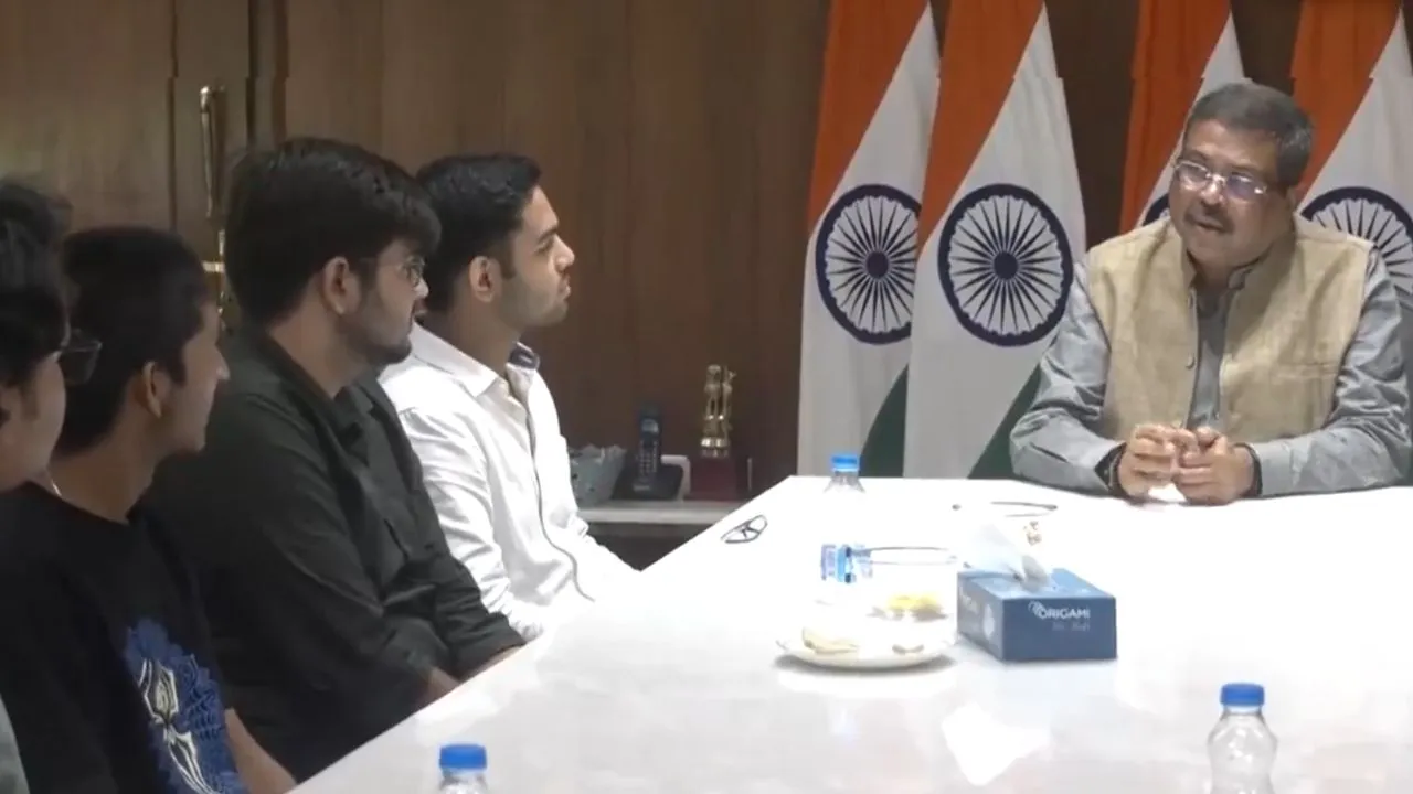 dharmendra-pradhan-meets-neet-ug-aspirants-amid-exam-uncertainty