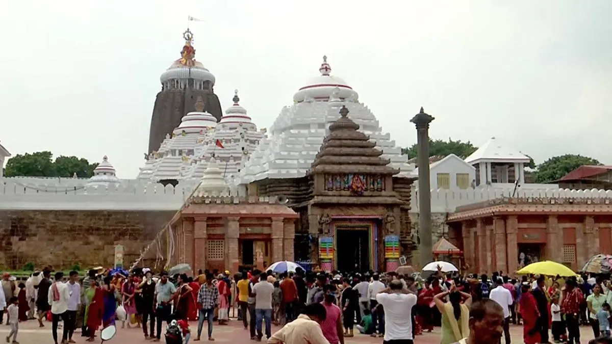 gold-jewellery-to-diamond-plates-whats-inside-lord-jagannath-temples-ratna-bhandar-unlocked-after-46-years