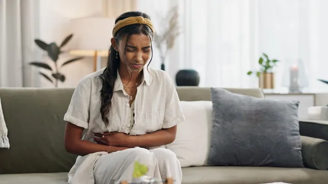 5-natural-foods-and-fruits-that-help-relieve-bloating