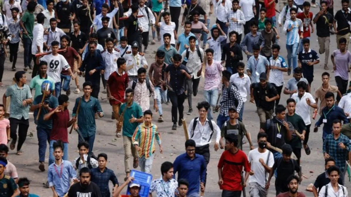 india-issues-urgent-advisory-for-citizens-in-bangladesh-amid-protest-minimise-movement