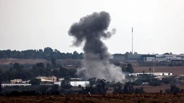 israel-hamas-war-loud-explosion-shakes-tel-aviv-israeli-military-investigates-possible-drone-attack