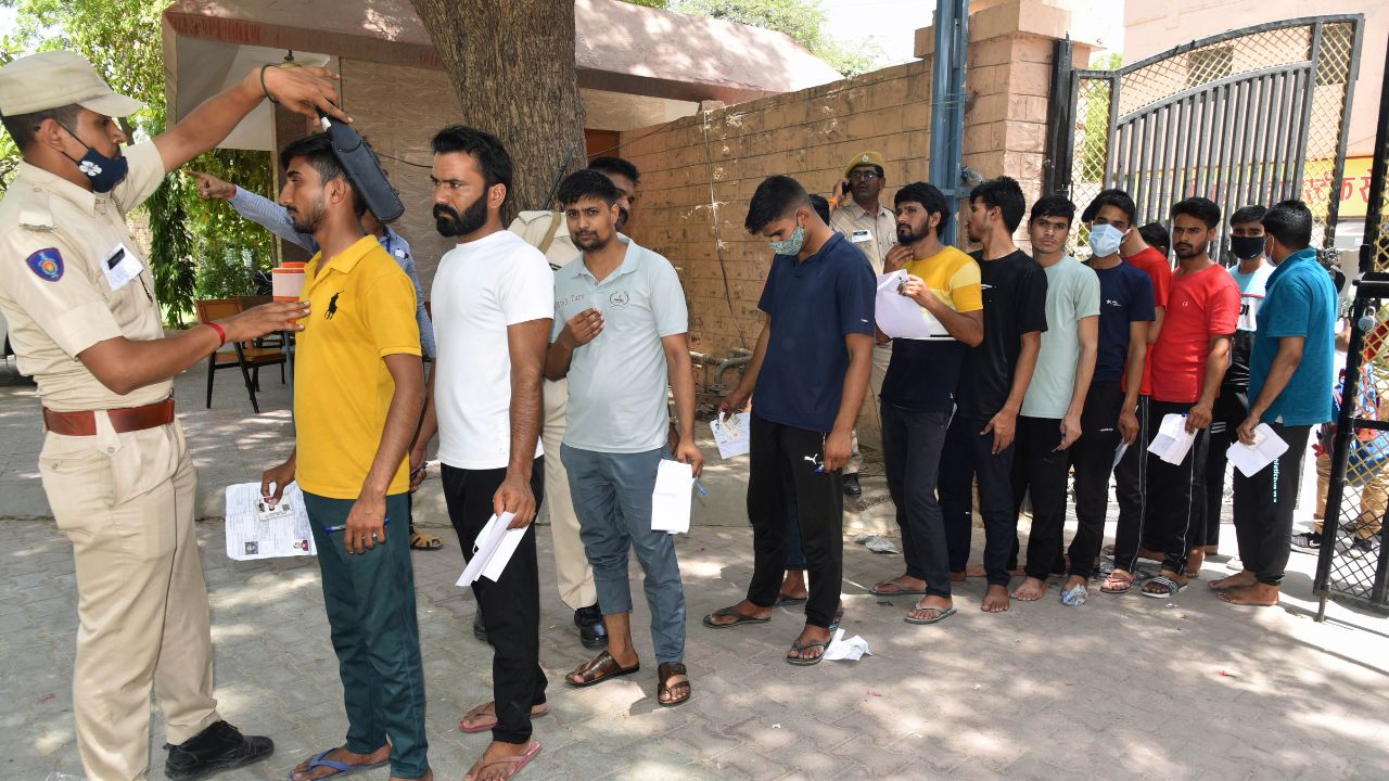 up-police-constable-reexam-date-2024-not-declared-yet-details-here