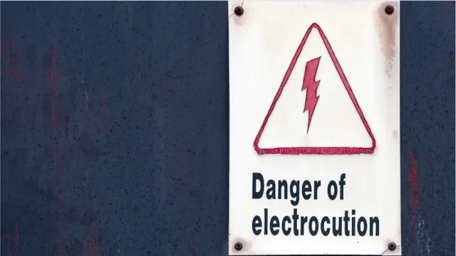 hyderabad-news-three-family-members-found-dead-in-sanathnagar-apartment-in-suspected-electrocution