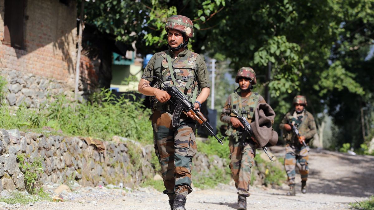 Major Terror Attack On Army Post In J-K’s Rajouri Thwarted, Encounter ...