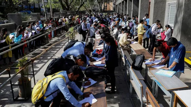 union-budget-2024-nirmala-sitharaman-employement-scheme-one-month-salary-to-all-new-employees-central-government-provident-fund-latest-updates