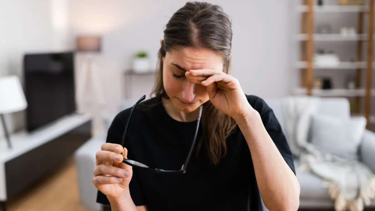 how-to-protect-yourself-from-conjunctivitis-and-stye-during-this-monsoon-expert-explains
