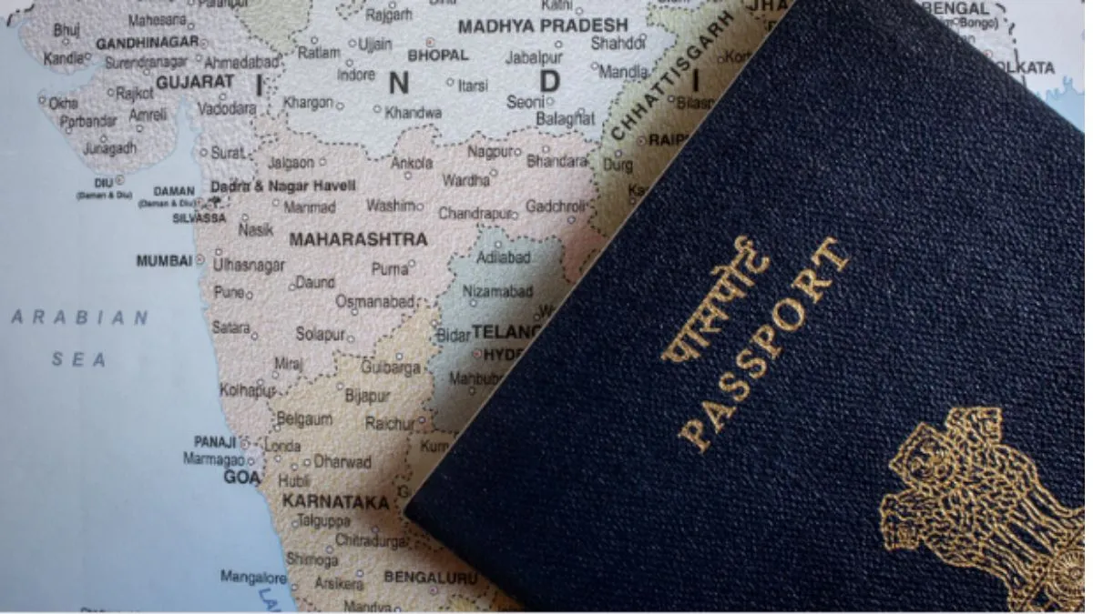 thane-woman-travels-to-pakistan-to-meet-man-she-married-online-booked-on-return-for-using-forged-documents