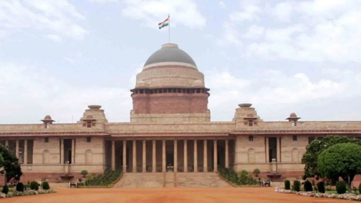 rashtrapati-bhavan-renames-durbar-ashok-halls-as-ganatantra-ashok-mandap-opposition-reacts