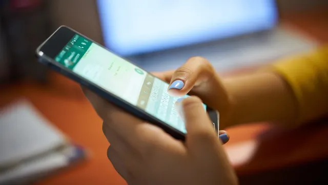 whatsapp-may-soon-let-you-react-to-messages-with-a-double-tap-gesture-like-instagram-all-you-need-to-know