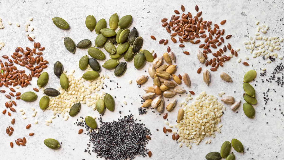 5-seeds-you-should-eat-everyday-for-strong-bones-muscles-and-overall-health