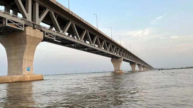 up-govt-to-demolish-and-reconstruct-75-old-bridges-across-state-after-inspecting-their-conditions