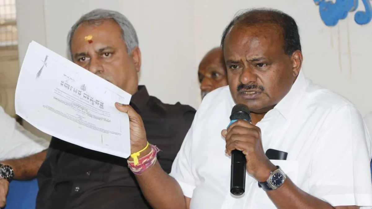 he-put-poison-to-my-family-kumaraswamy-fumes-as-bjp-picks-preetham-gowda-to-spearhead-muda-scam-protest
