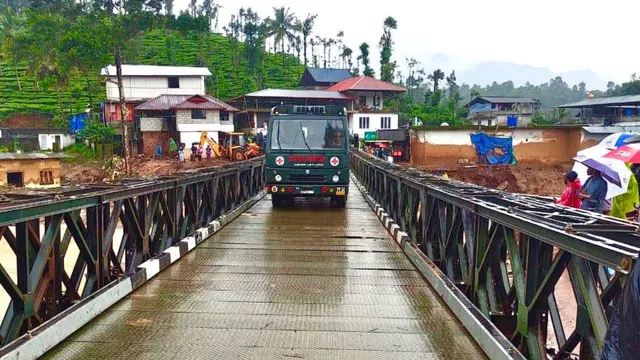 wayanad-landslide-video-watch-how-indian-army-madras-sappers-built-a-190-feet-long-bailey-bridge-kerala