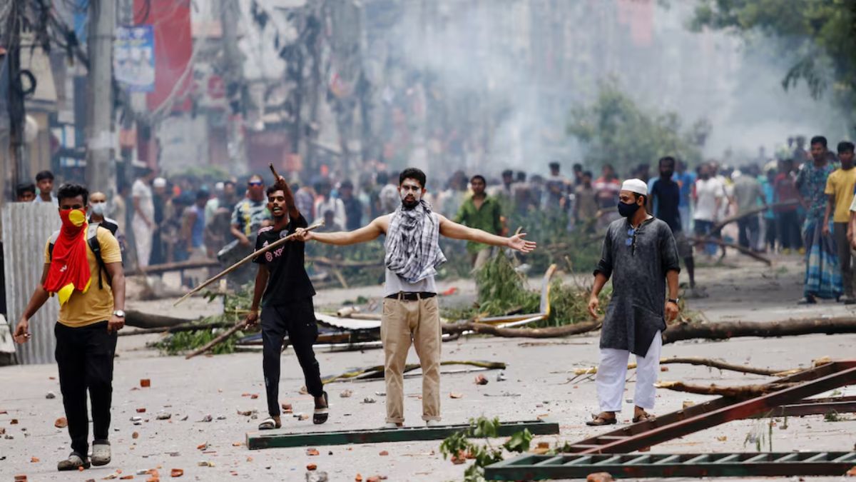 bangladesh-social-media-ban-shuts-down-instagram-whatsapp-youtube-tiktok-several-others-banned