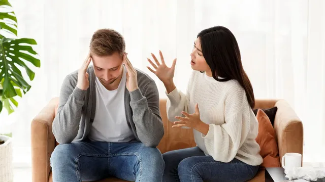 5-mindful-ways-to-end-the-conversation-politely-without-hurting-anyones-feelings