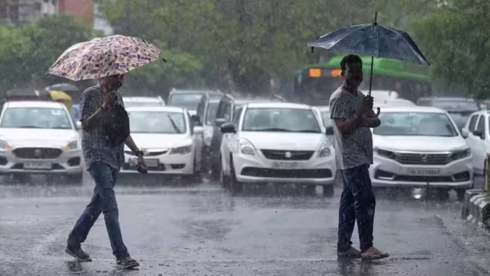delhi-weather-update-citys-max-temp-settles-at-36-degrees-celsius-rain-likely-till-august-8-forecast
