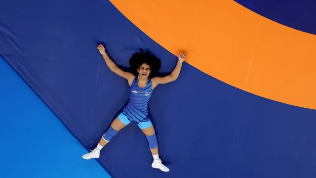 vinesh-phogat-did-rigorous-workout-cut-hair-drew-out-blood-to-lose-weight-before-olympic-final-bout