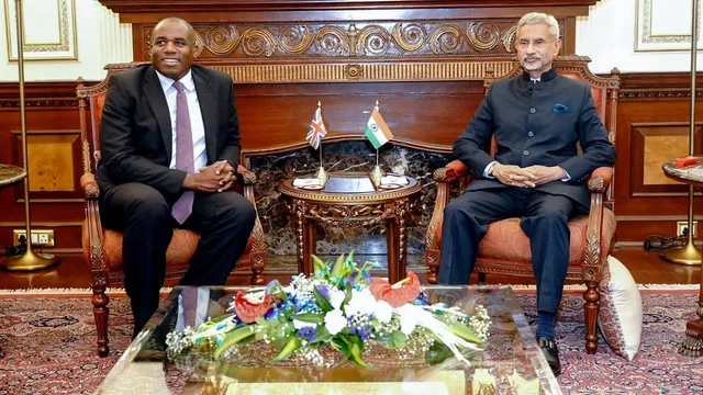 bangladesh-crisis-uk-foreign-secretary-dials-jaishankar-amid-speculation-over-sheikh-hasina-plans