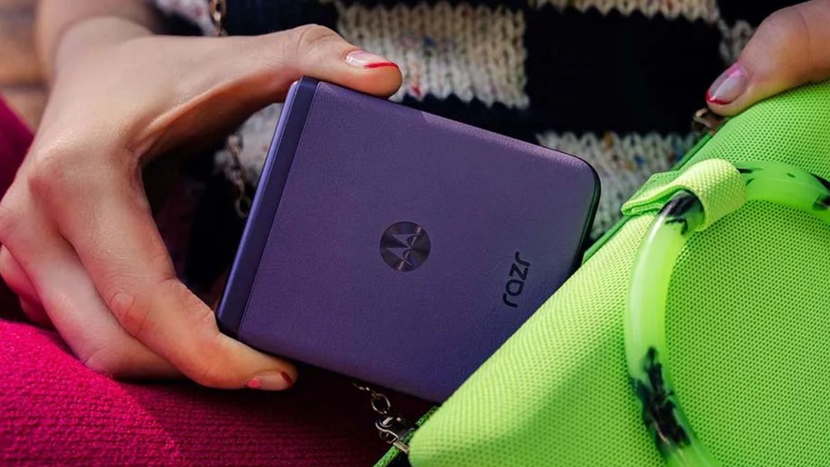 amazon-great-freedom-festival-sale-2024-motorola-razr-40-ultra-oneplus-open-tecno-phantom-v-flip-five-foldable-phones-deals-discount-bank-offer-exchange-cashback