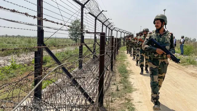 bangladesh-crisis-bsf-detains-11-bangladeshi-national-on-border-odisha-identity-verification-of-foreigners