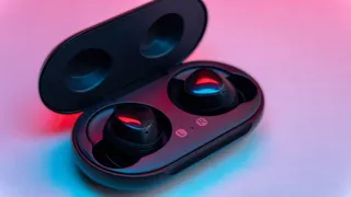 5 Best Wireless Earbuds Brands In India At Up To 83 Discount Only On Flipkart Flagship Sale 2024