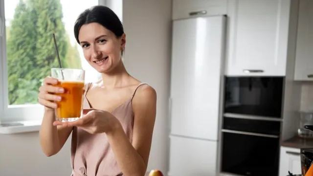 10-morning-drinks-and-juices-to-burn-belly-fat-faster-and-shrink-your-waist